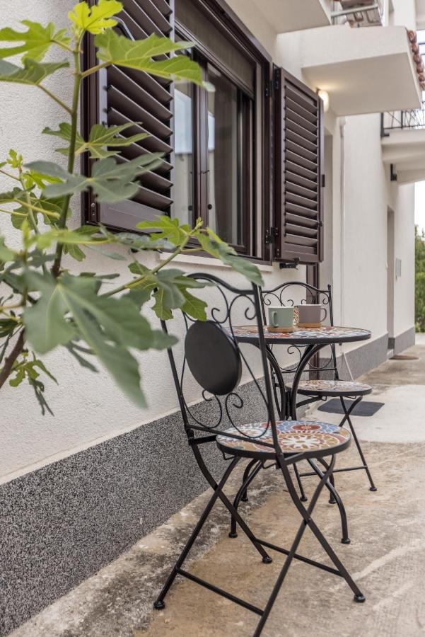 Apartment Lamasha Kaštela Екстериор снимка